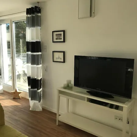 Attika In Freiburg -gundelfingen Mit Grosser Dachterrasse Apartamento