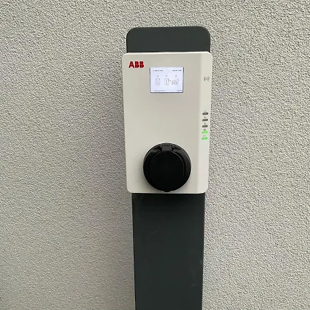 Attika In Freiburg -gundelfingen Mit Grosser Dachterrasse * Gundelfingen (Breisgau)